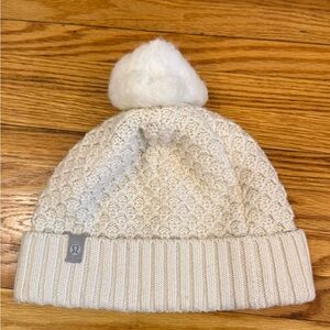 Lululemon Athletica Cream Knit Beanie